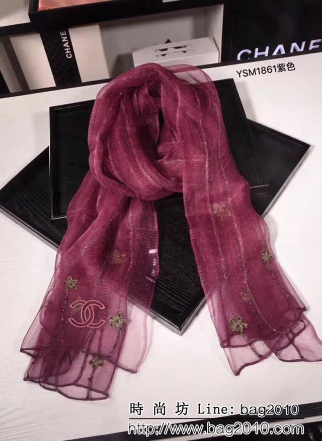 CHANEL香奈兒 2018秋冬專櫃刺繡真絲羊毛長圍巾 YSM1861 LLWJ6166